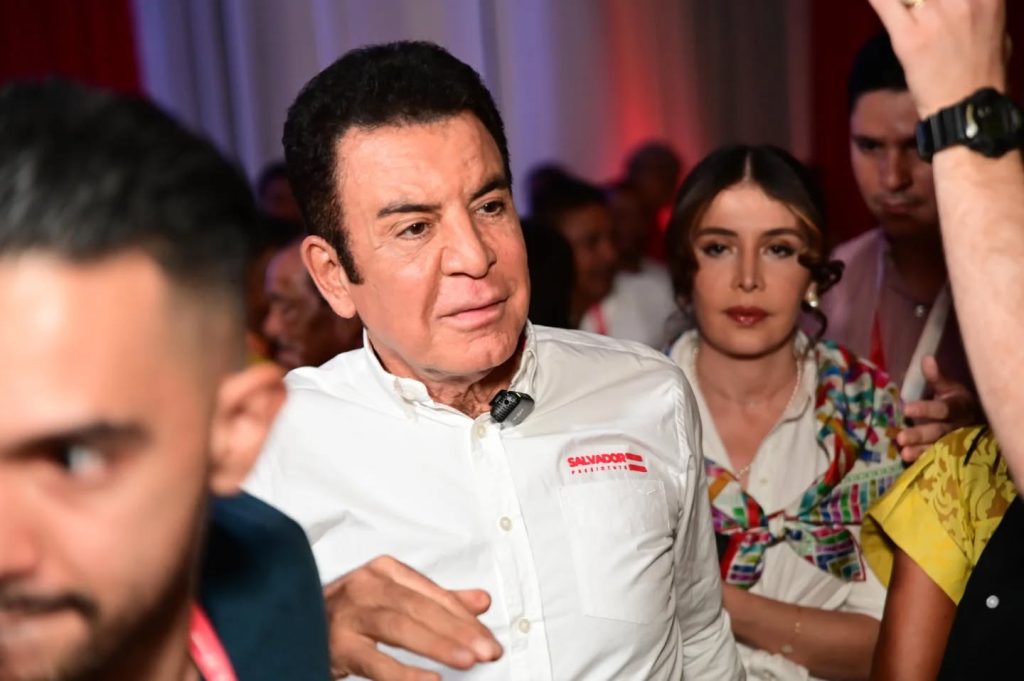 Salva Nasralla: gobierno manipula COVID-19 para sofocar protestas en Honduras