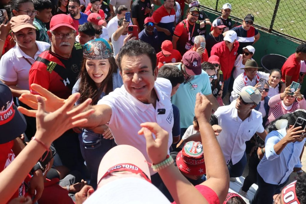 Bloque nacional sugerido por Nasralla ante supuesta interferencia oficialista en elecciones