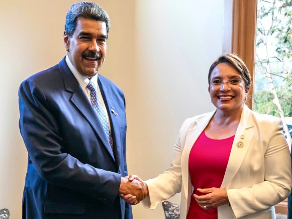 Xiomara Castro expresa respaldo a Nicolás Maduro en medio de disputas internacionales