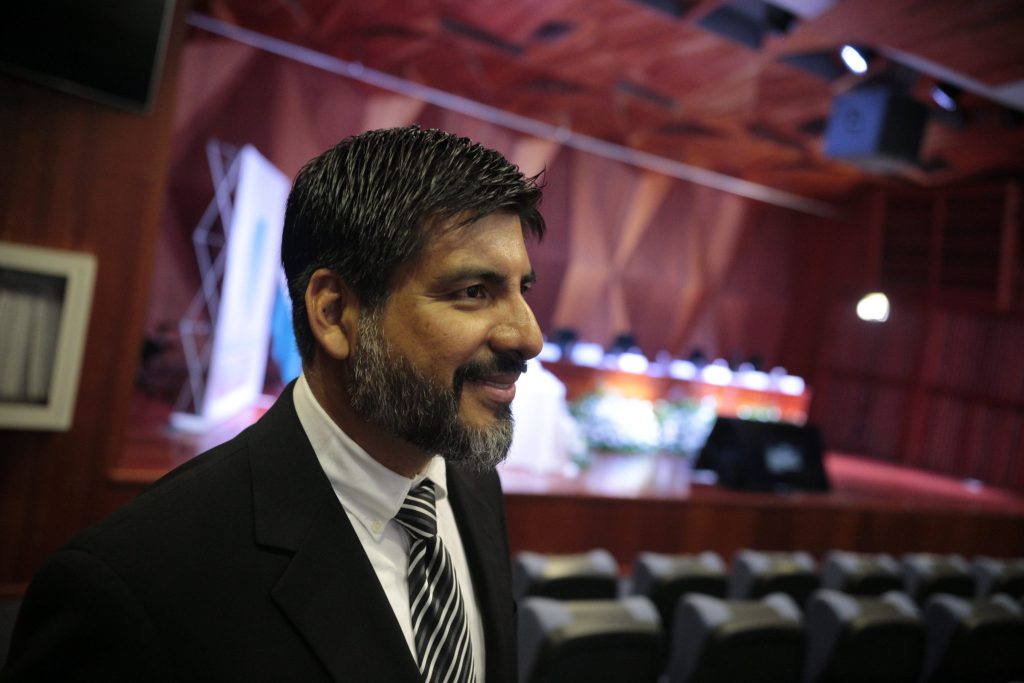 Acusan al fiscal general de Honduras de favorecer al partido LIBRE