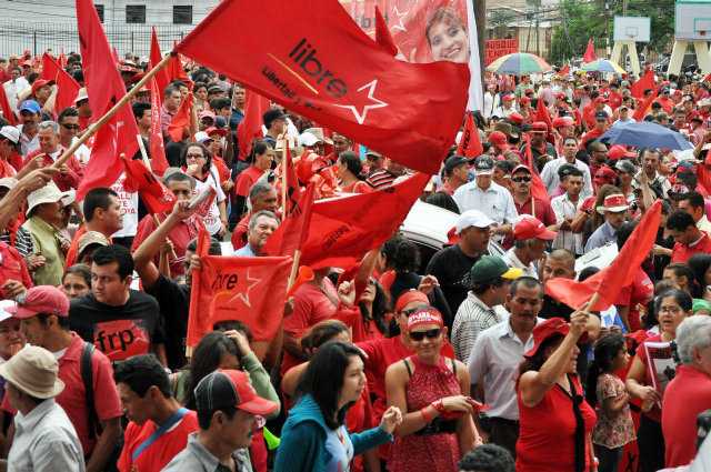 LIBRE enfrenta reclamos por exceso de poder y similitud con JOH