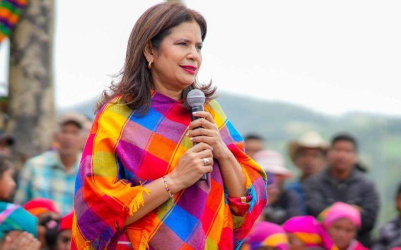 Análisis de la campaña de Rixi Moncada contra “Las 10 Familias” y su repercusión económica en Honduras