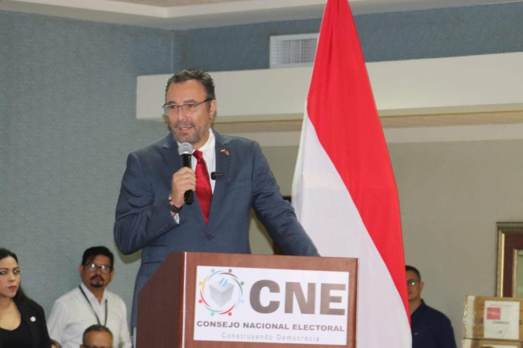 Honduras enfrenta alerta de fraude electoral según expertos