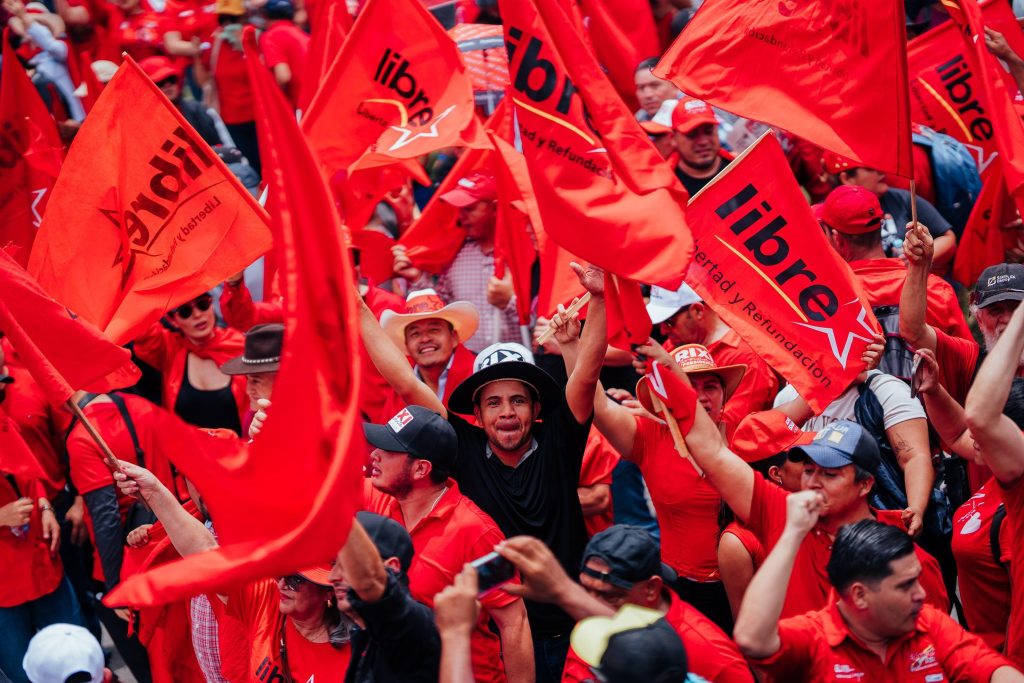 Honduras bajo la lupa: Exgobernantes alertan sobre autoritarismo