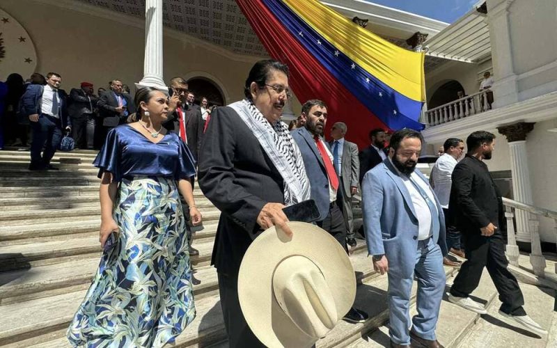 La polémica de Milton Benítez: «El Perro Amarillo» en medio de la tormenta