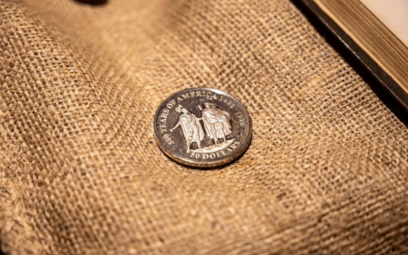 ¿Cómo se define y regula el salario mínimo en América Latina?